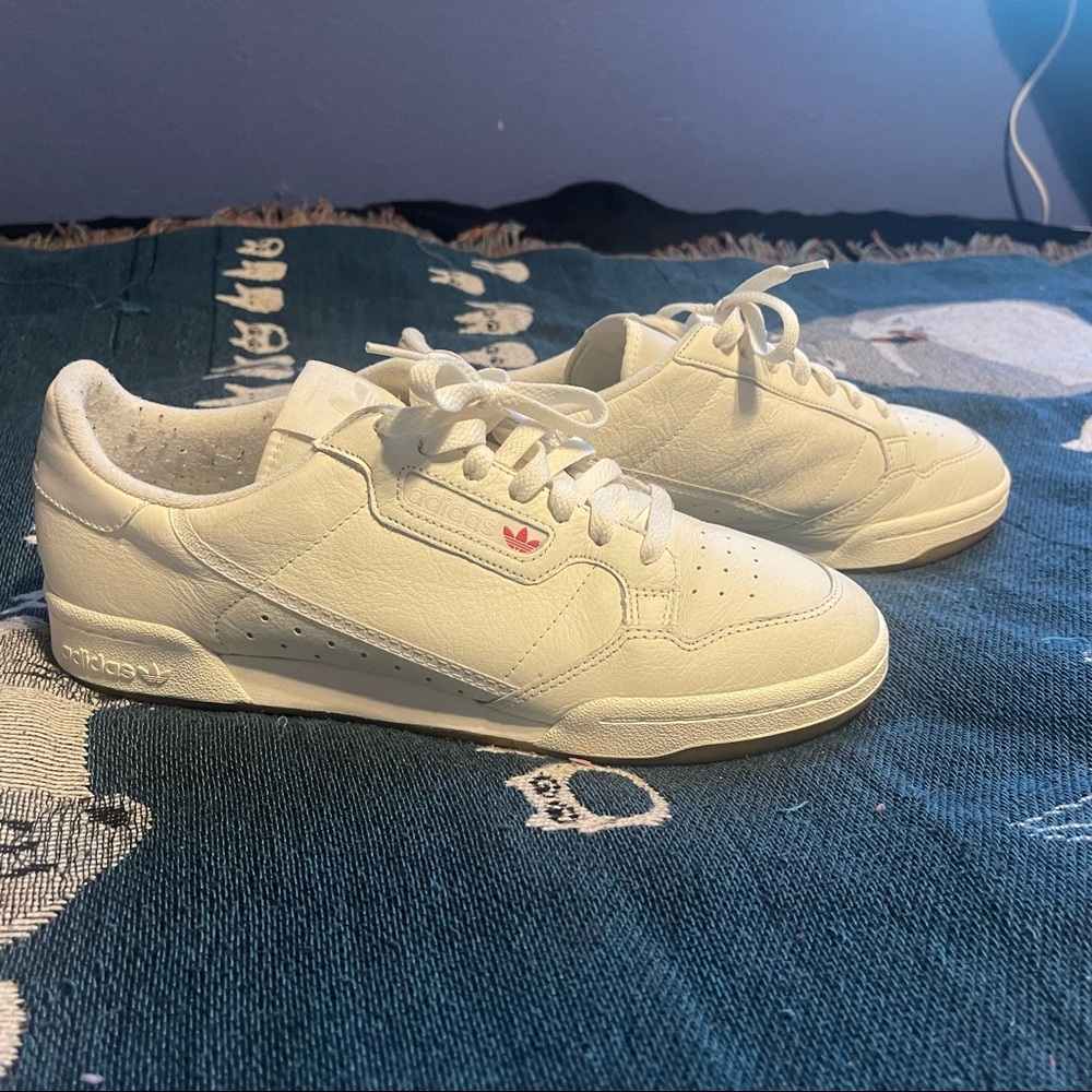 Adidas continental 80